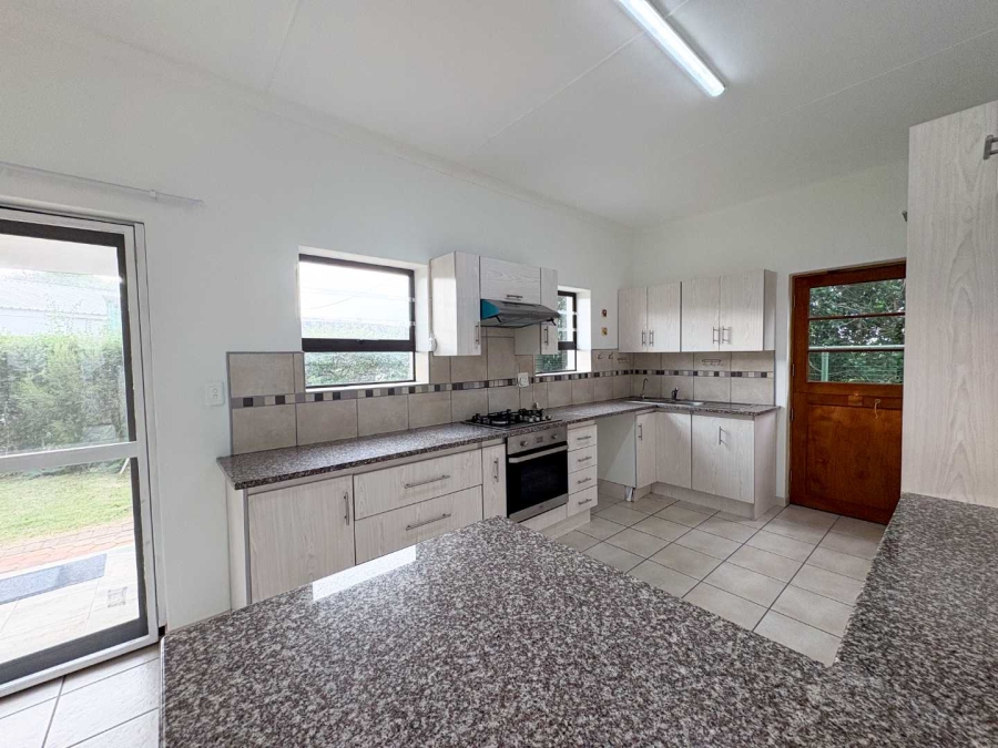 2 Bedroom Property for Sale in Stilbaai Wes Western Cape